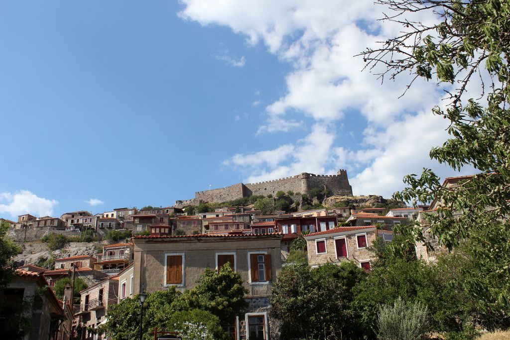 midilli adası gezilecek yerler