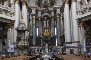 lviv ukrayna gezilecek noktalar