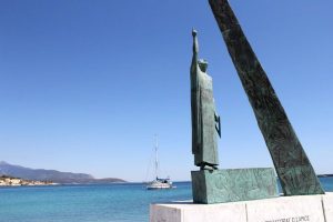 samos adası pisagor heykeli