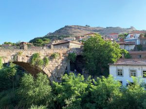 kale mahallesi bergama