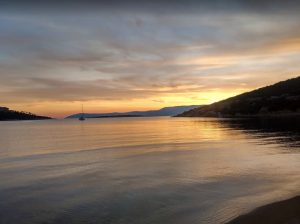 girlen plajı seferihisar