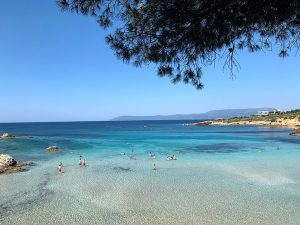 sığacık seferihisar ekmeksiz plajı