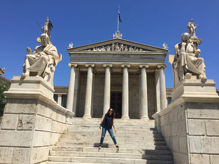 Yunanistan’da Yaşamak