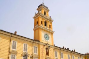 parma gezilecek yerler